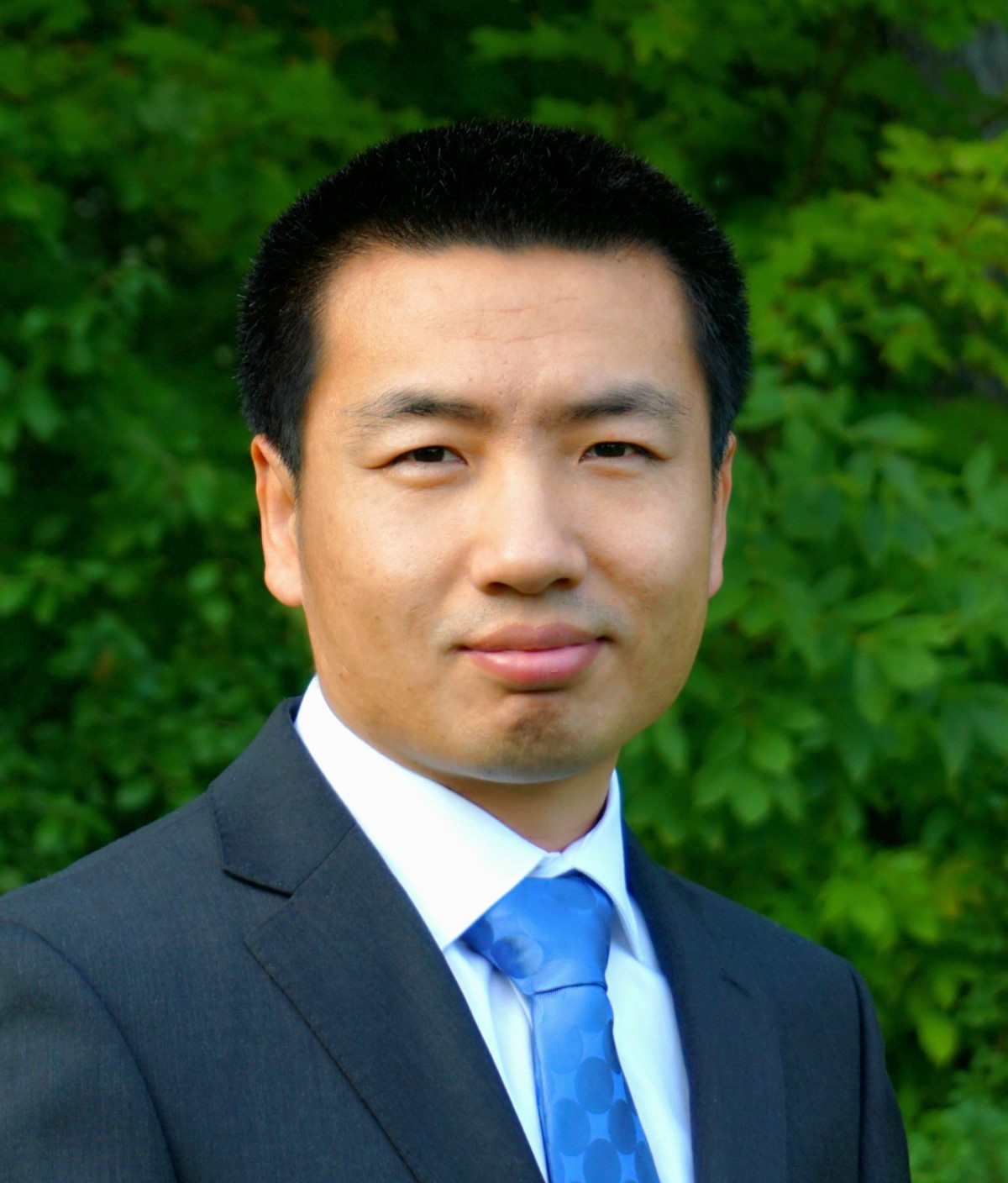 Junjie Guo
